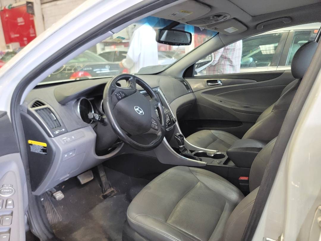 2015 HYUNDAI SONATA — 124717 Miles — Lot 122015 — Main - Marhaba Auctions Used Cars - Image 6