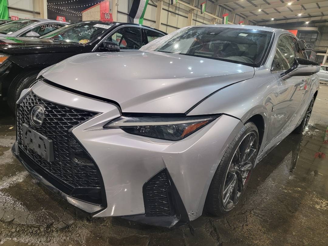 2021 LEXUS IS-350 — 2032 KM — Lot 037391 - Marhaba Auctions Used Cars - Image 5