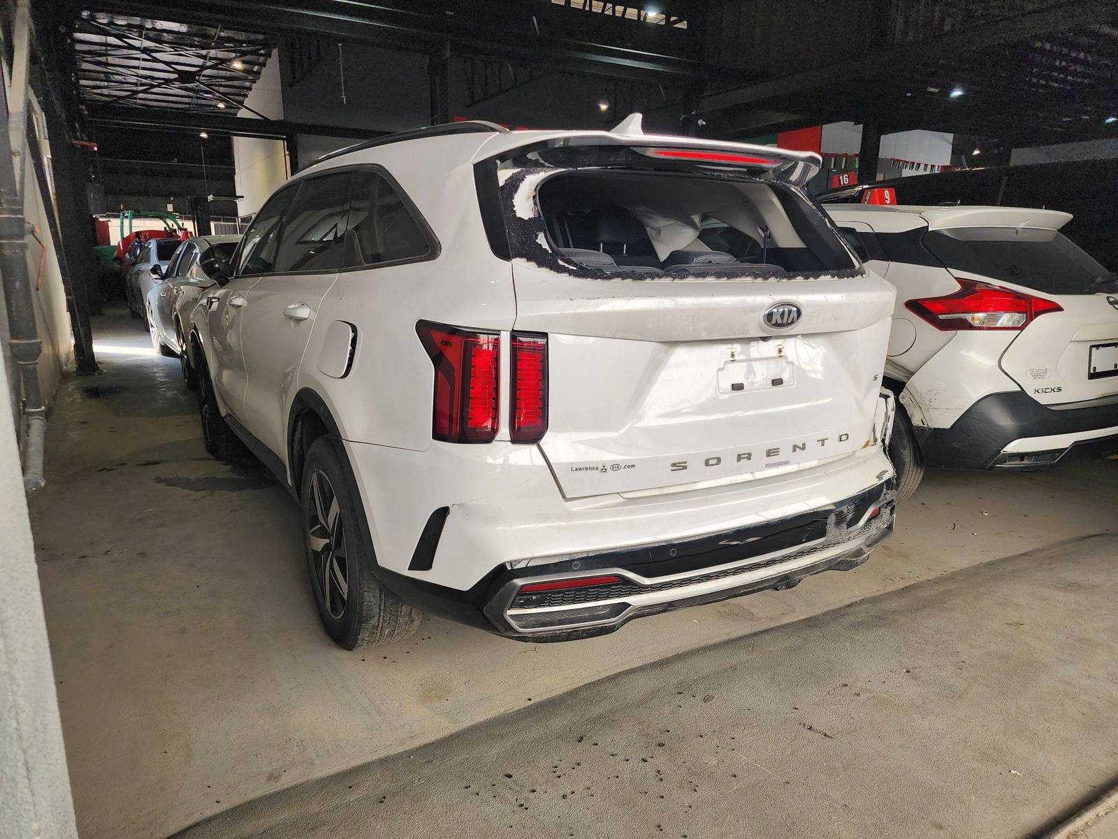 KIA SORENTO 2021 - Marhaba Auction Used Cars - Image 6