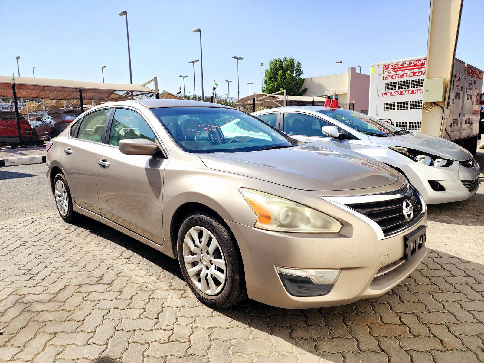 2014 NISSAN ALTIMA — 174169 Miles — Lot 215478 — Ind. 12 - Marhaba Auctions Used Cars - Image 4