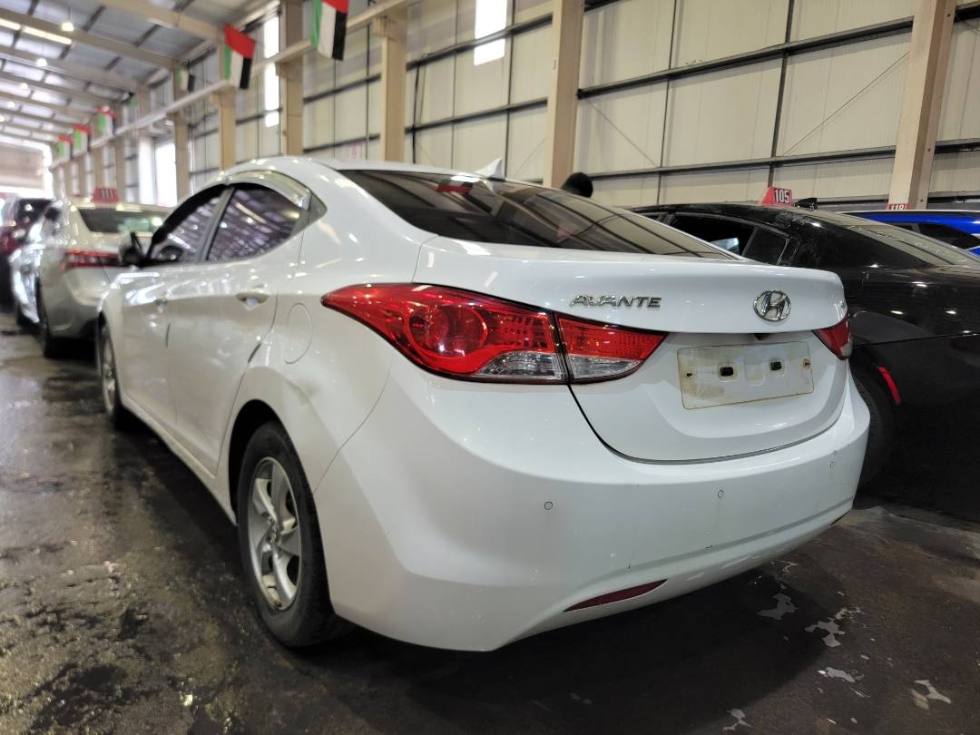 2014 HYUNDAI AVANTE — 224941 KM — Lot 877120 — Main - Marhaba Auctions Used Cars - Image 3