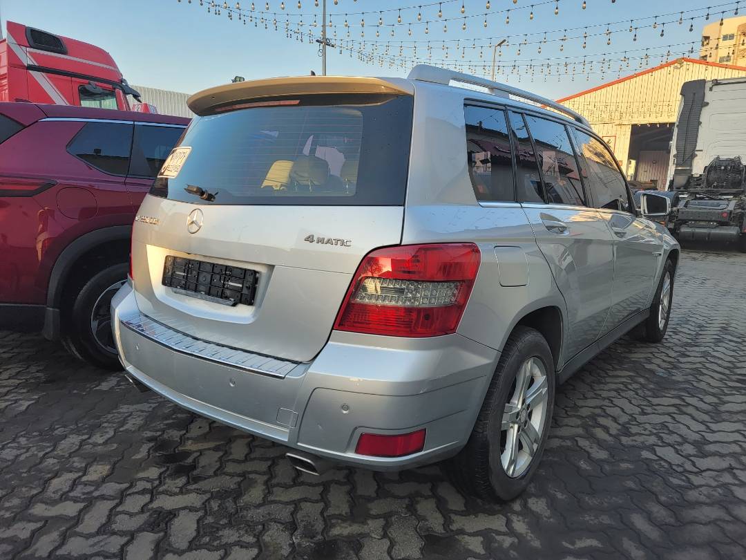 2012 MERCEDES BENZ GLK 220 — 244987 KM — Lot 908380 — Main - Marhaba Auctions Used Cars - Image 4