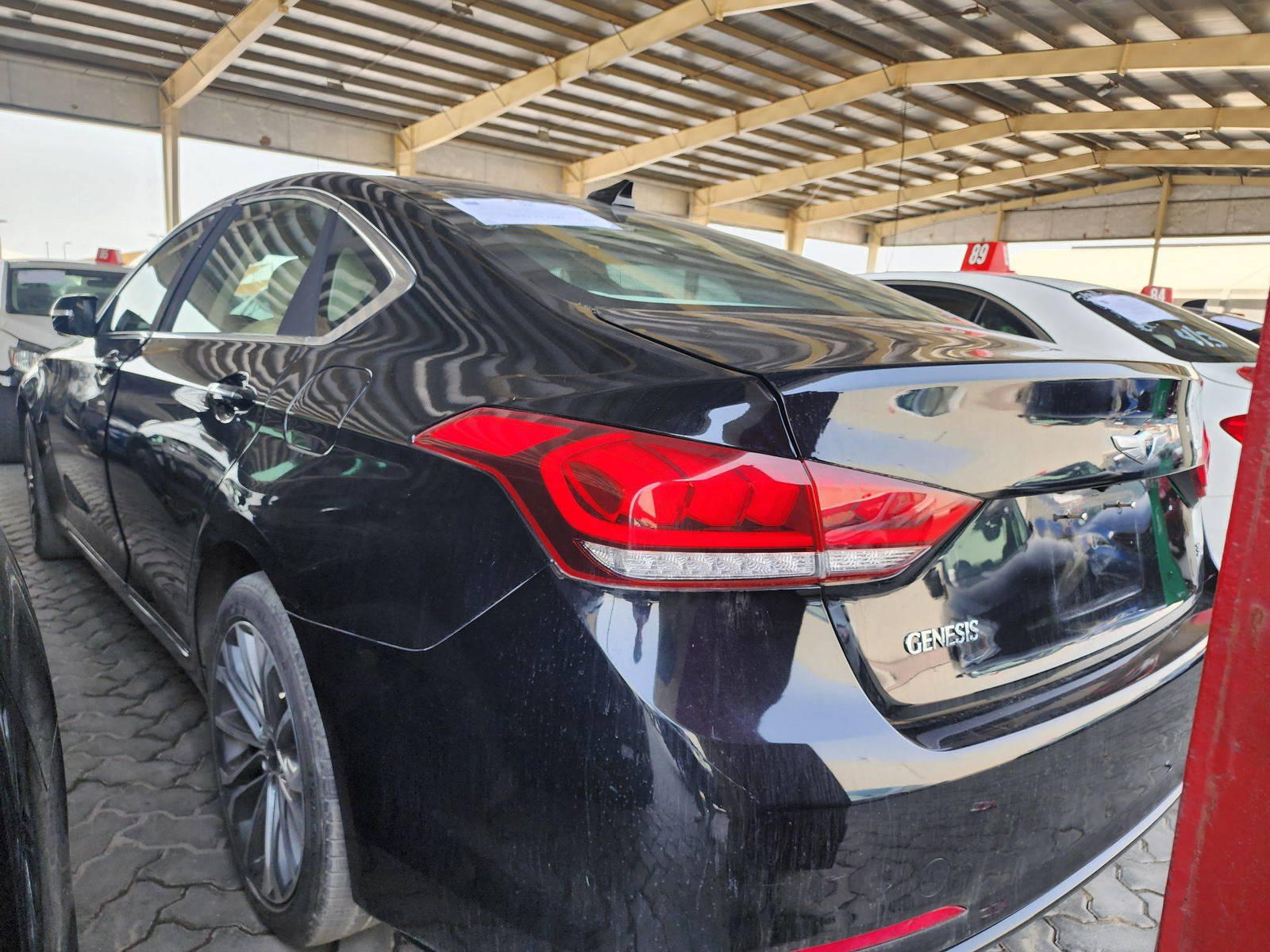 2016 HYUNDAI GENESIS — 79211 Miles — Lot 78397603 — Souq - Marhaba Auctions Used Cars - Image 3