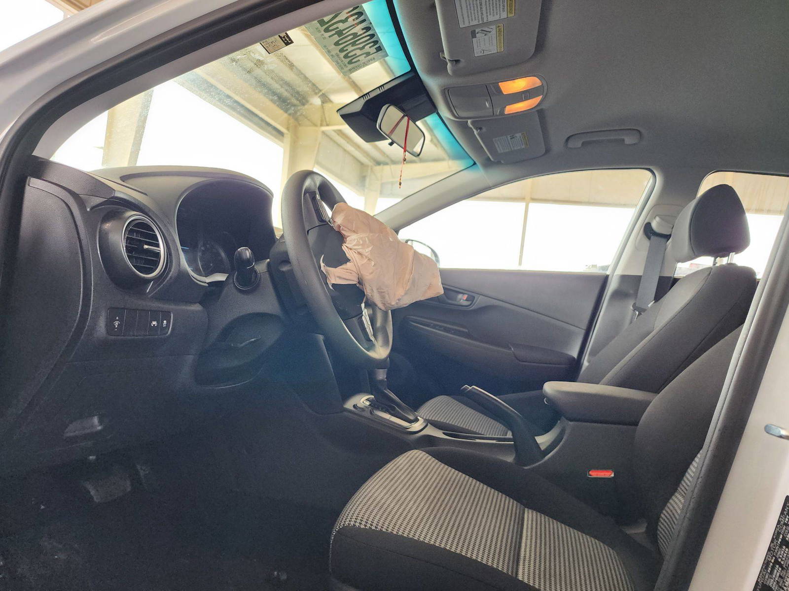 2021 HYUNDAI KONA — 13897 Miles — Lot 3219 — Souq - Marhaba Auctions Used Cars - Image 8