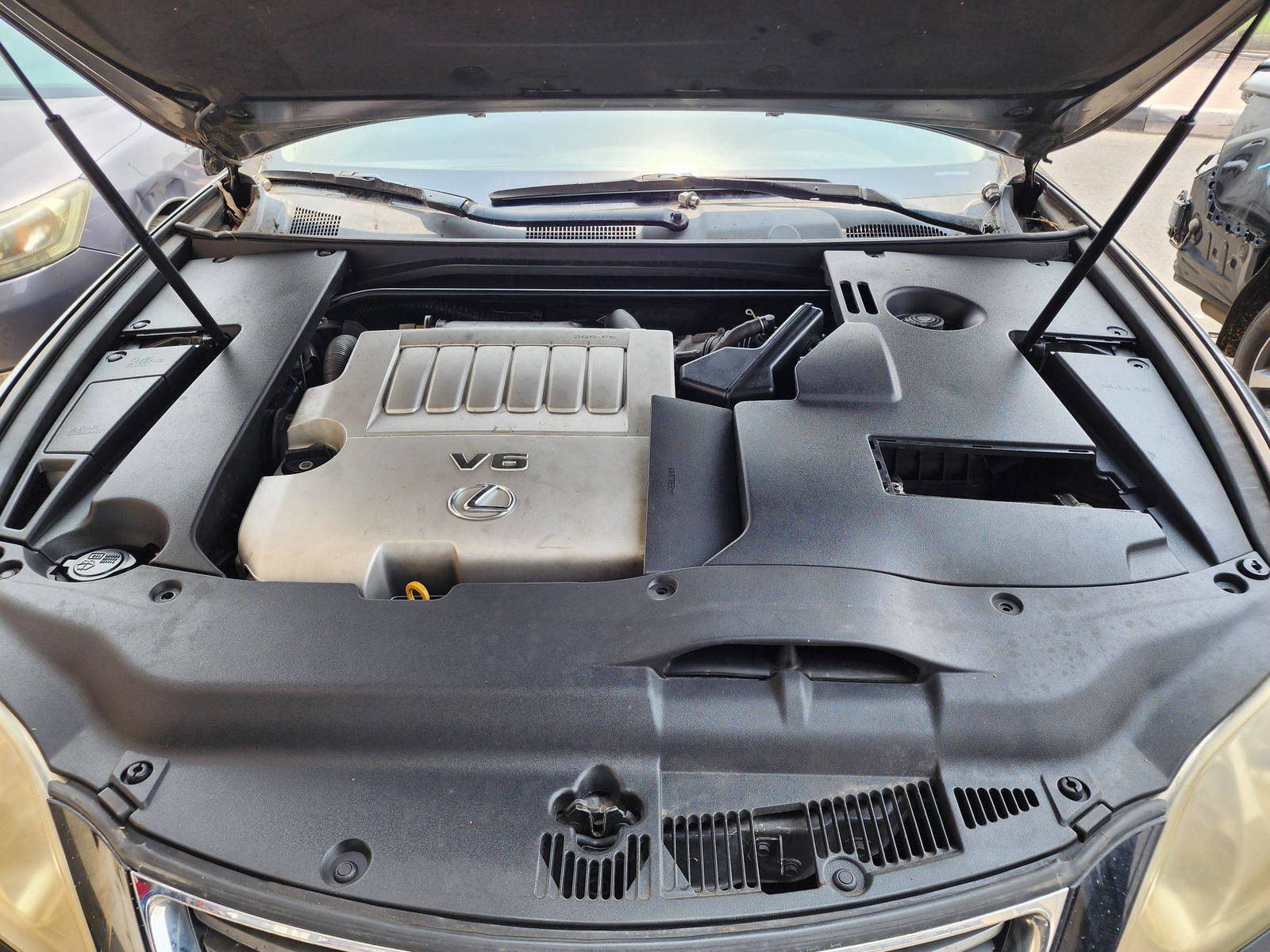2007 LEXUS ES 350 — 260562 Miles — Lot 72017748 — Souq - Marhaba Auctions Used Cars - Image 13