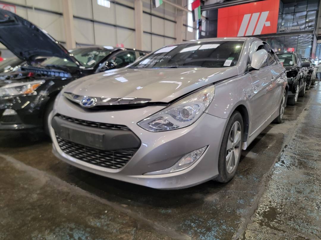 2012 HYUNDAI SONATA — 181256 KM — Lot 031875 — Main - Marhaba Auctions Used Cars - Image 5