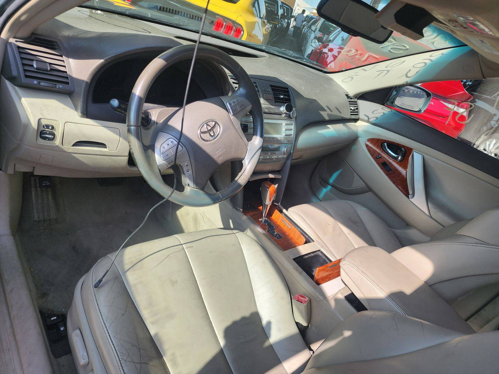 2008 TOYOTA CAMRY — 193874 Miles — Lot 37029059 - Marhaba Auctions Used Cars - Image 4