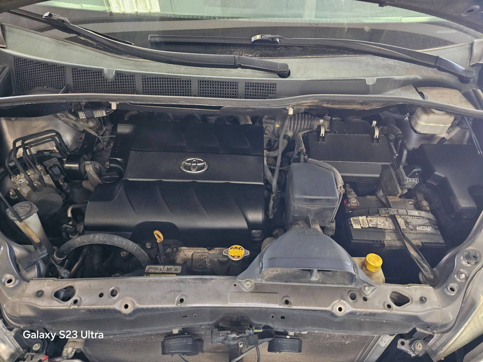 TOYOTA SIENNA 2011 - Marhaba Auction Used Cars - Image 9