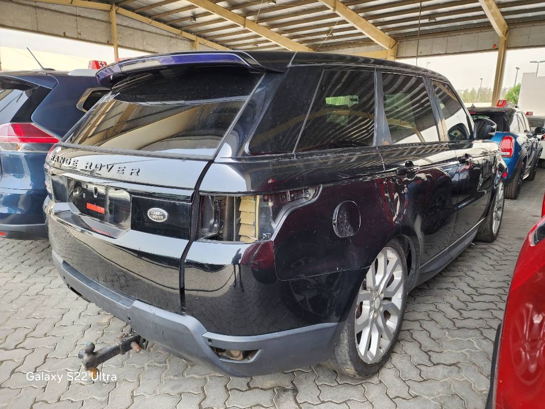 2014 LAND ROVER RANGE ROVER — 127907 Miles — Lot 99128 — Main - Marhaba Auctions Used Cars - Image 10