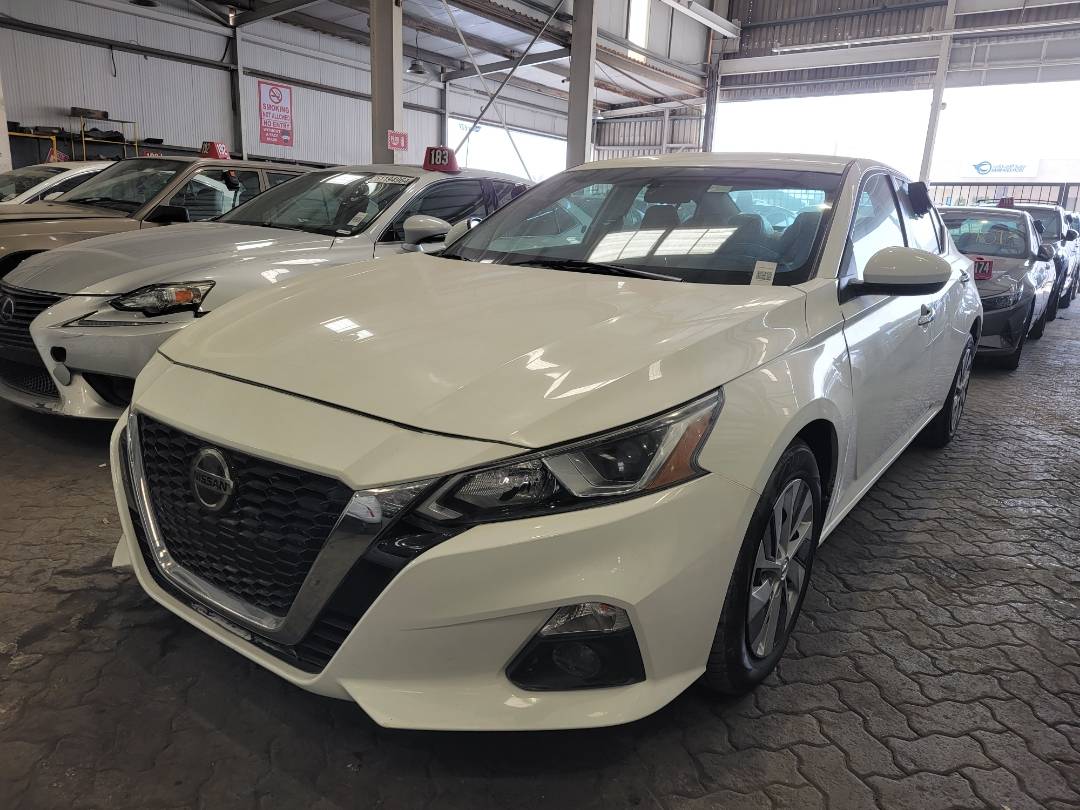 2020 NISSAN ALTIMA — 57726 Miles — Lot LC242773 — Main - Marhaba Auctions Used Cars - Image 5