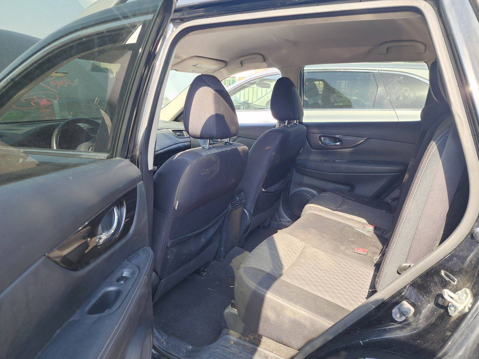 2018 NISSAN ROGUE — 177576 Miles — Lot 901493 — Main - Marhaba Auctions Used Cars - Image 7
