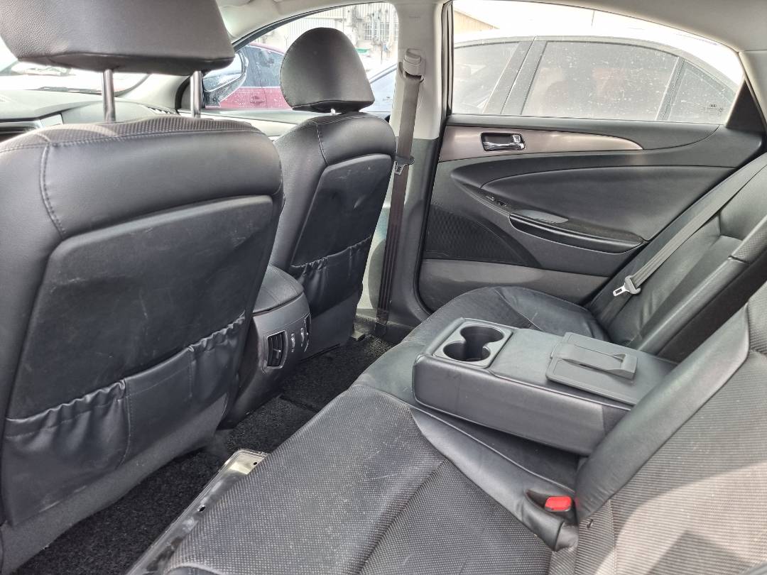 HYUNDAI SONATA 2012 - Marhaba Auction Used Cars - Image 7