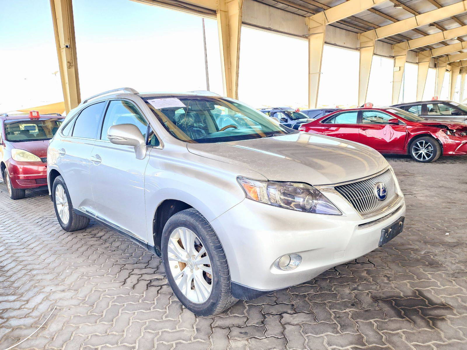 2010 LEXUS RX 450H — 317582 Miles — Lot A2005528 — Souq - Marhaba Auctions Used Cars - Image 4