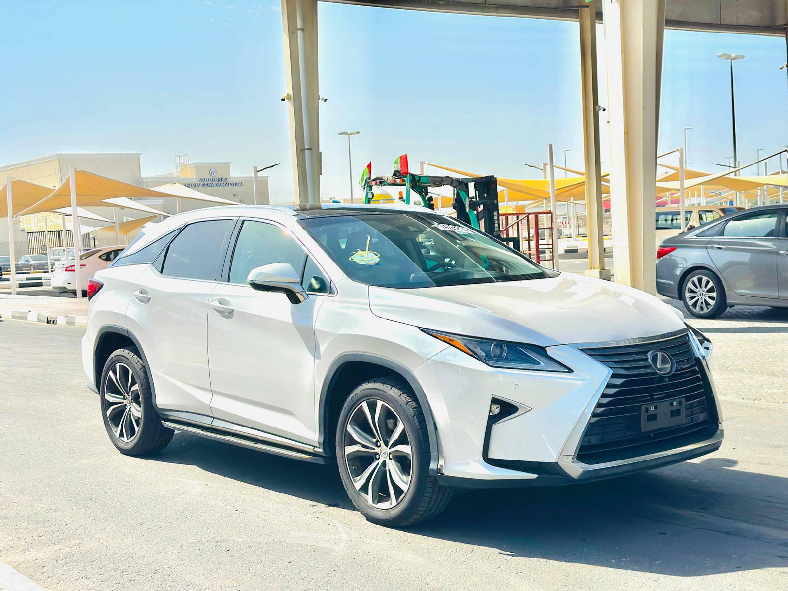 2017 LEXUS RX 350 — 94887 Miles — Lot 74725814 — Souq - Marhaba Auctions Used Cars - Image 6