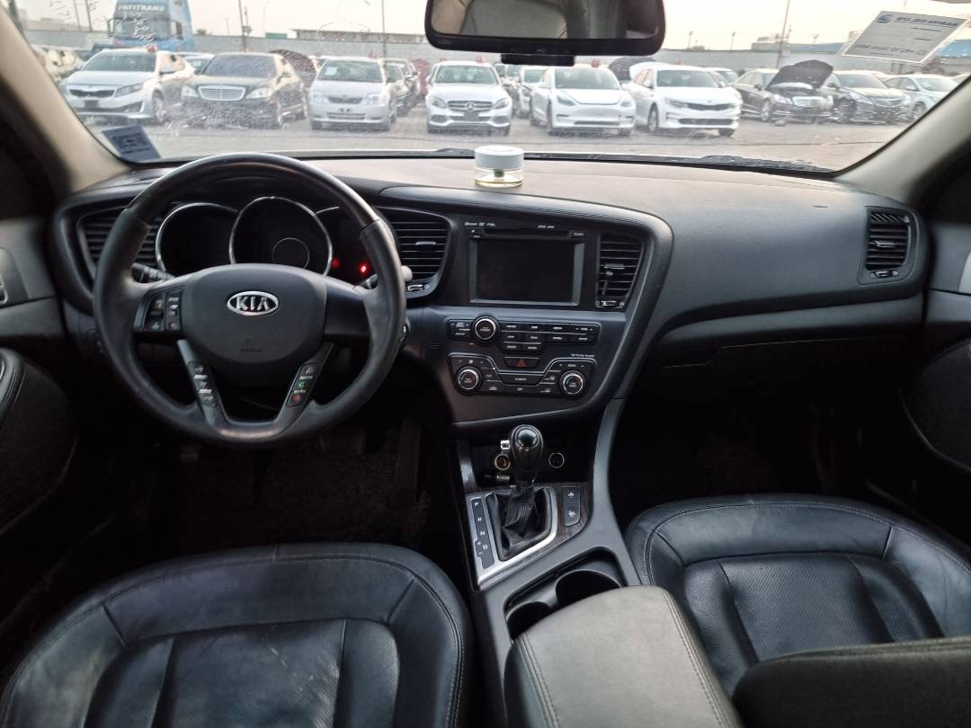 2011 KIA K5 — 150016 KM — Lot 214578 — Souq - Marhaba Auctions Used Cars - Image 7