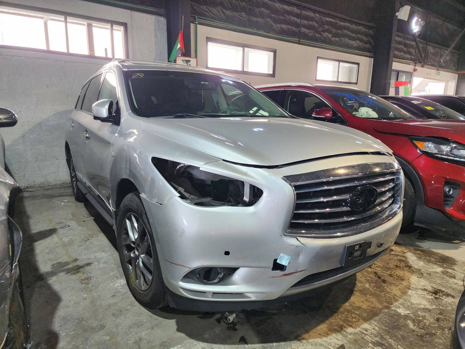 2014 INFINITI QX60 — 178017 KM — Lot 88213345 — Ind. 12 - Marhaba Auctions Used Cars - Image 4