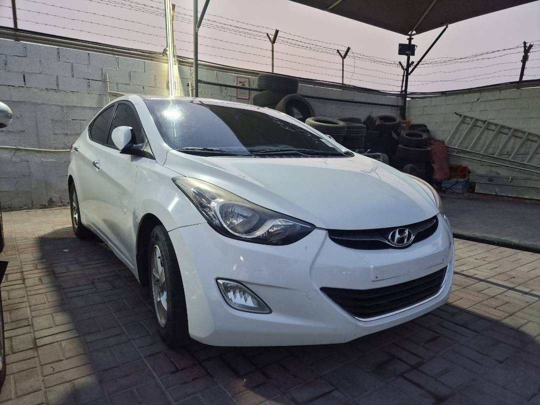 2012 HYUNDAI AVANTE — 236523 KM — Lot 215478 — Ind. 12 - Marhaba Auctions Used Cars - Image 3