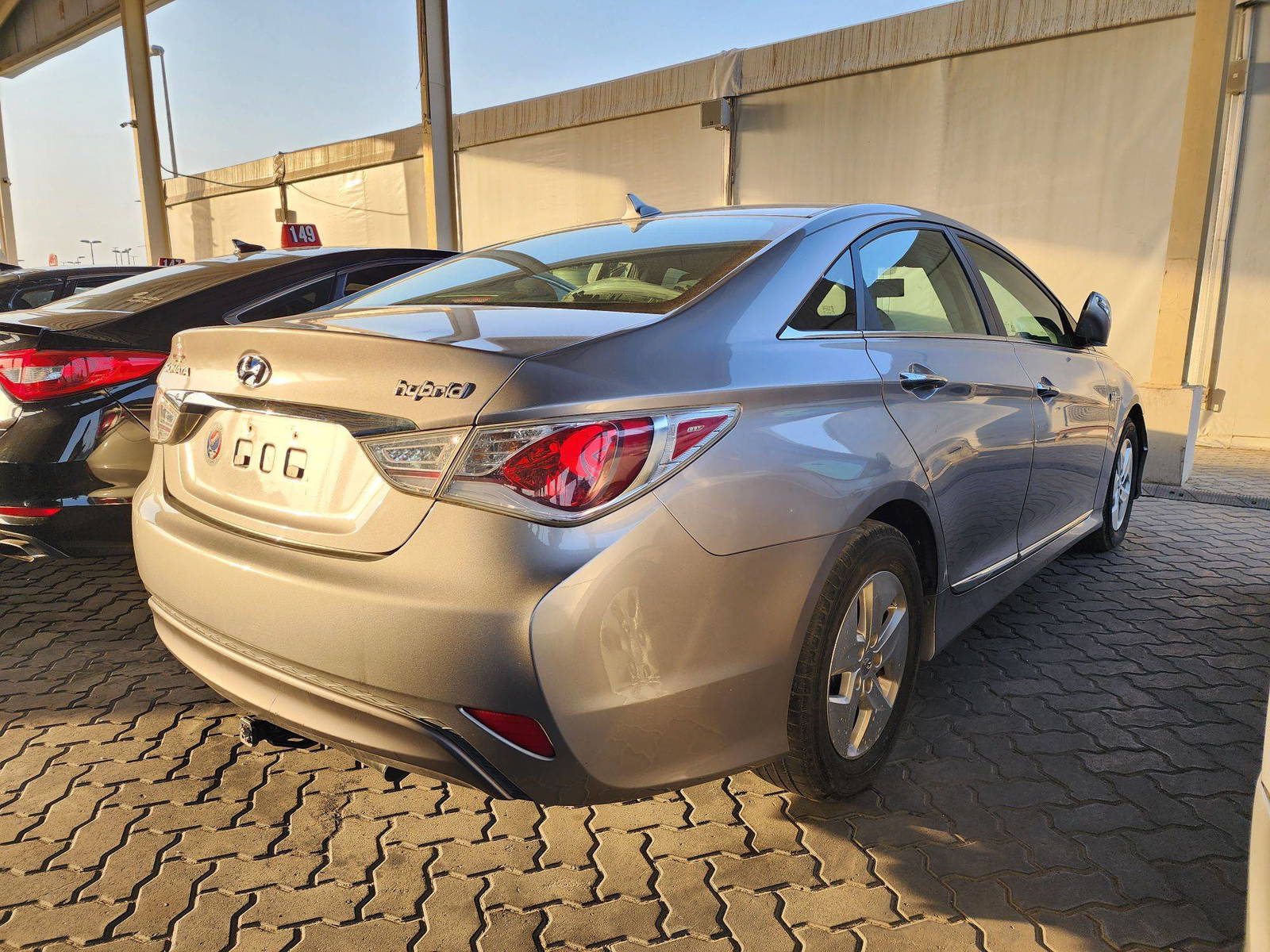2011 HYUNDAI SONATA — 116935 Miles — Lot 3177 — Souq - Marhaba Auctions Used Cars - Image 3