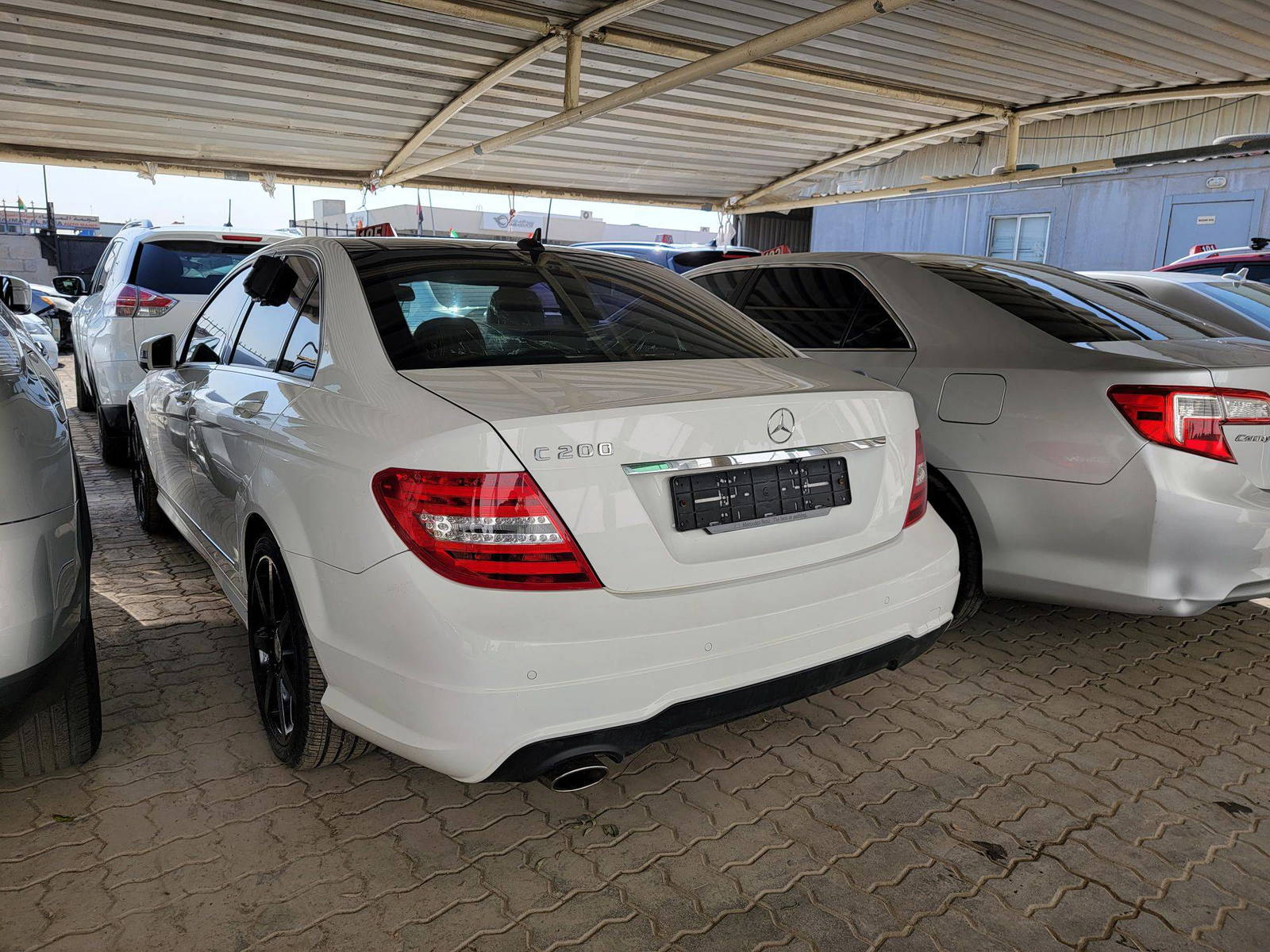 2013 MERCEDES BENZ C200 — 83104 KM — Lot DA852420 — AutoBaba - Marhaba Auctions Used Cars - Image 5