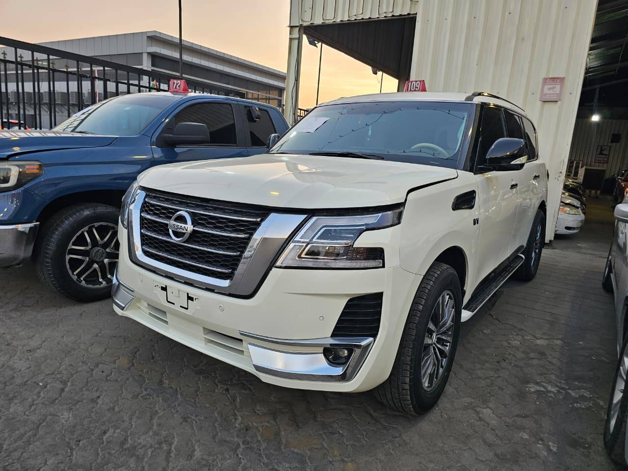 NISSAN PATROL 2016 view 2