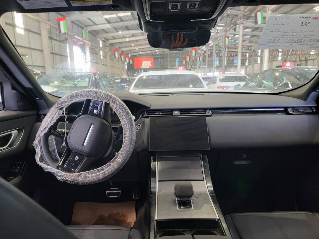 2024 LAND ROVER RANGE ROVER — 2476 KM — Lot A383095 — Main - Marhaba Auctions Used Cars - Image 8