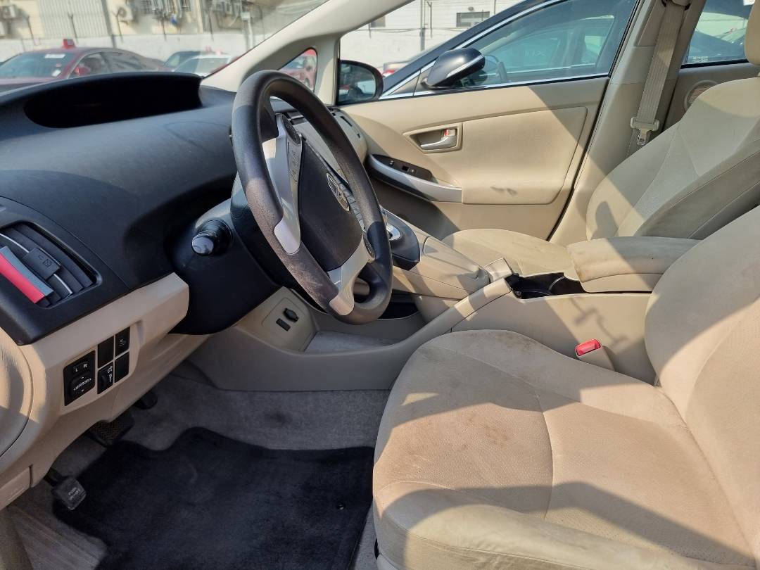 2010 TOYOTA PRIUS — 210600 Miles — Lot 42482744 — Ind. 12 - Marhaba Auctions Used Cars - Image 8