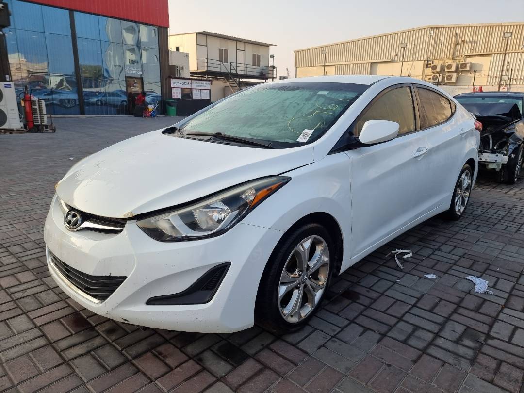 2016 HYUNDAI ELANTRA — 155210 KM — Lot 215487 — Ind. 12 - Marhaba Auctions Used Cars - Image 3