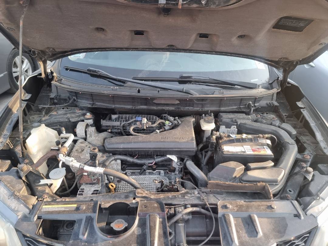 Nissan Rogue 2014 view 2