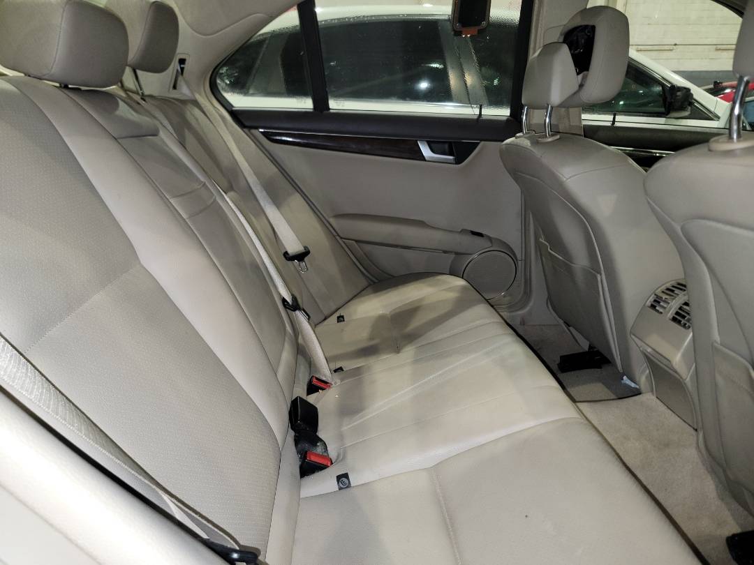2013 MERCEDES BENZ C300 — 116400 Miles — Lot 76770783 - Marhaba Auctions Used Cars - Image 5