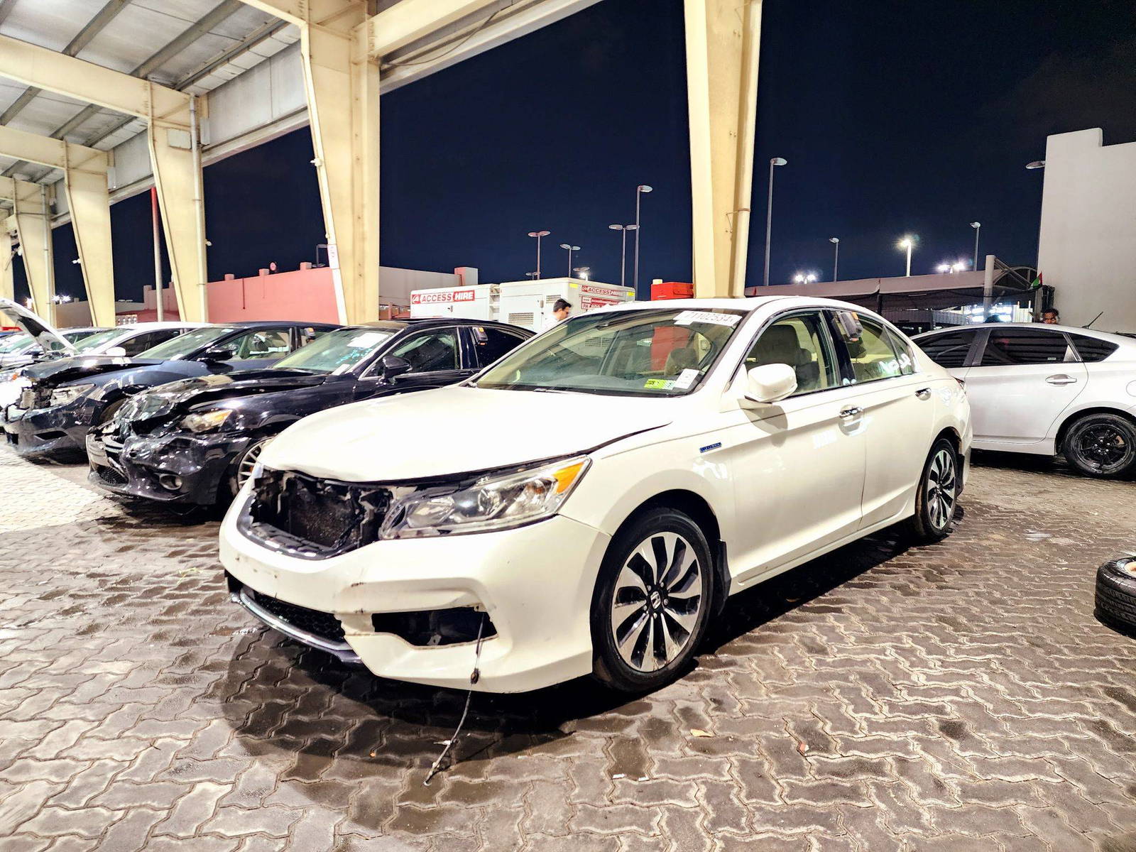 2017 HONDA ACCORD — 228864 Miles — Lot 71102534 — Souq - Marhaba Auctions Used Cars - Image 5