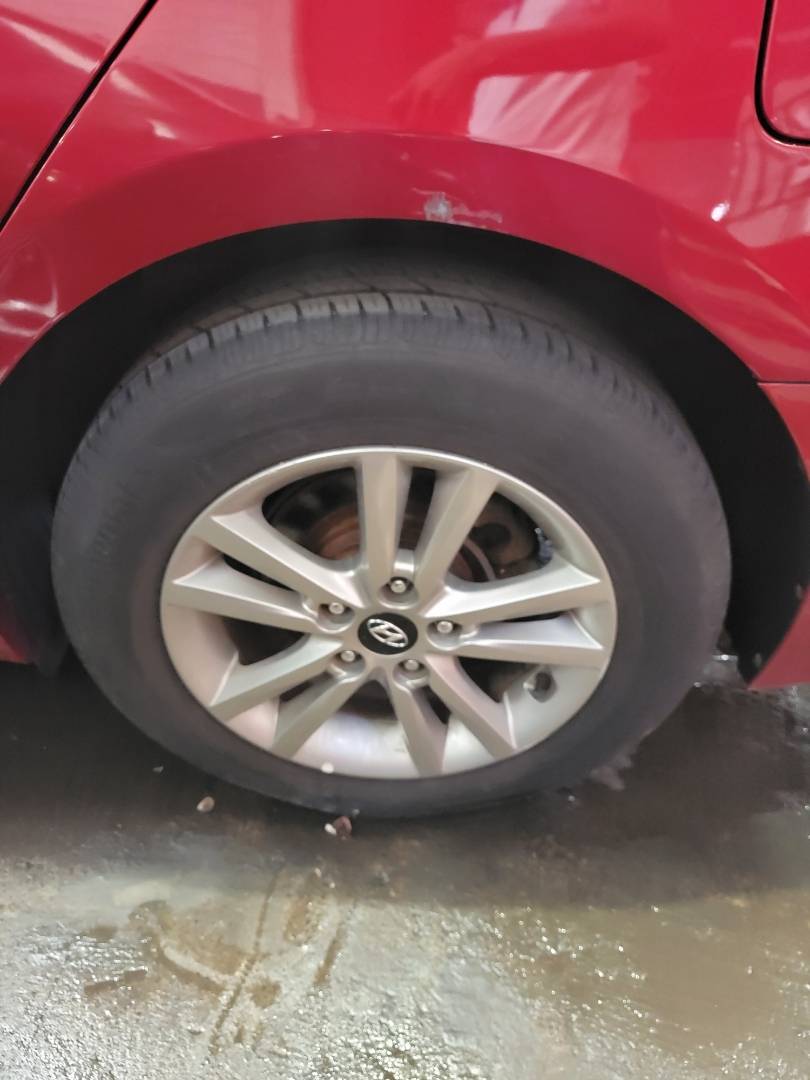 2016 HYUNDAI SONATA — 131580 Miles — Lot H321111 — Main - Marhaba Auctions Used Cars - Image 9