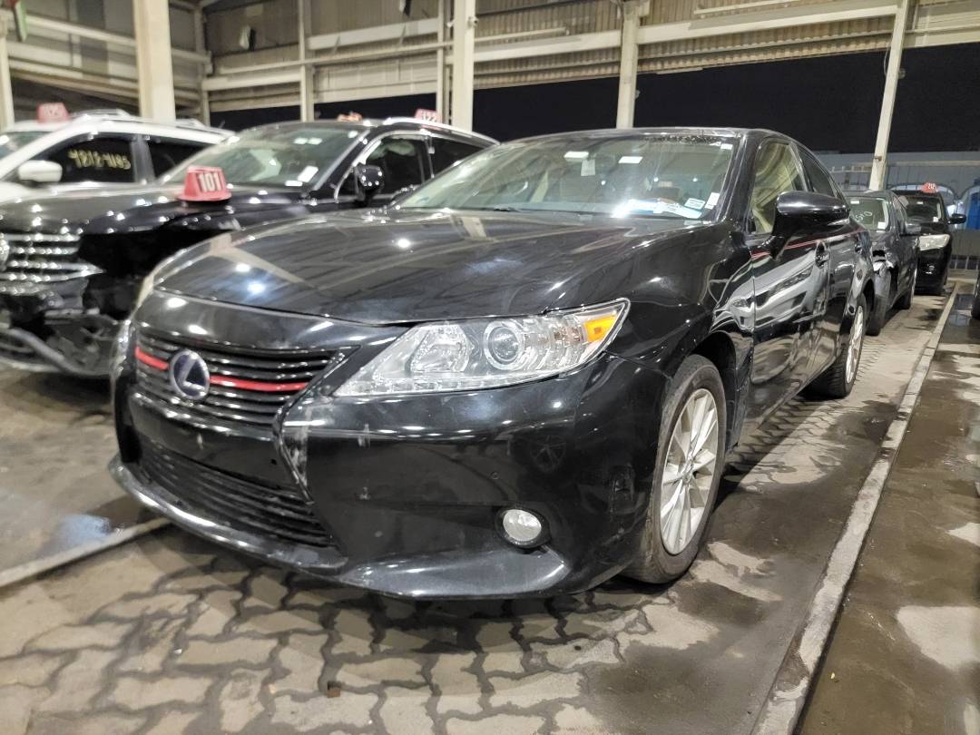 2013 LEXUS ES 300H — 187017 Miles — Lot 2023706 — Main - Marhaba Auctions Used Cars - Image 5