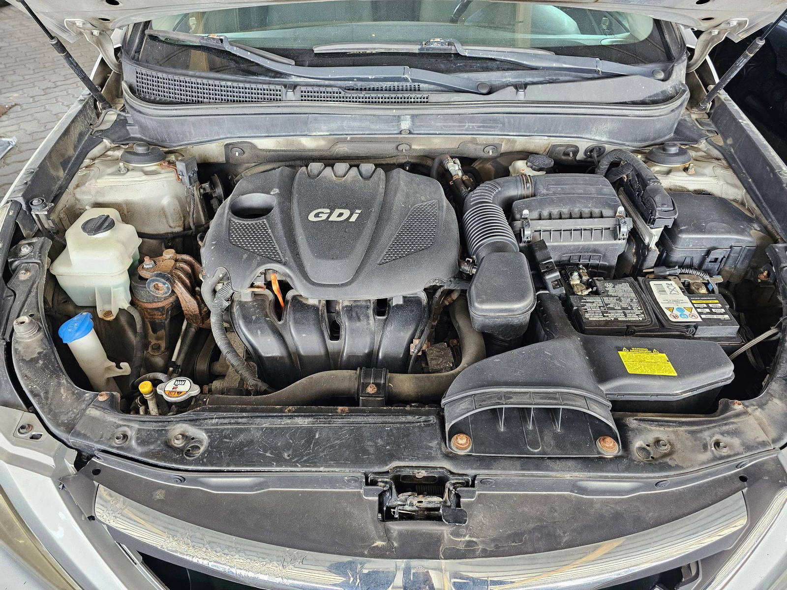 2014 HYUNDAI SONATA — 184731 KM — Lot EH864153 — Souq - Marhaba Auctions Used Cars - Image 10