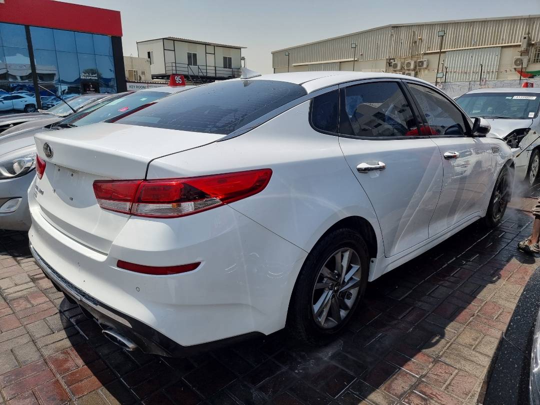 2019 KIA OPTIMA — 134294 Miles — Lot 124587 — Ind. 12 - Marhaba Auctions Used Cars - Image 4