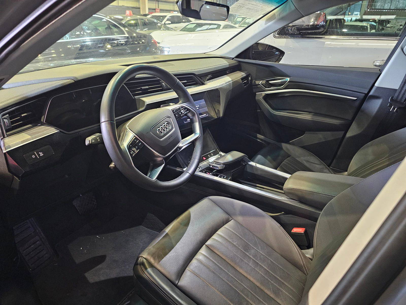 2024 AUDI Q8 — 5692 Miles — Lot 053581 — Main - Marhaba Auctions Used Cars - Image 8