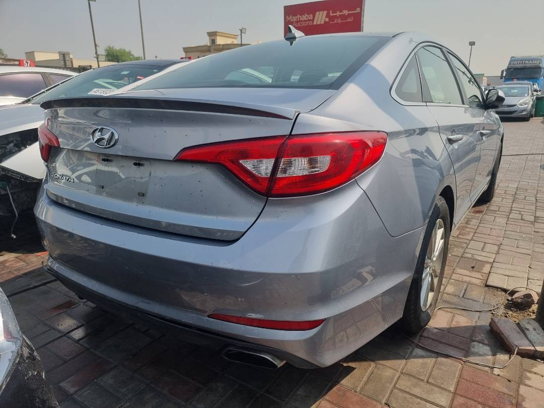 2017 HYUNDAI SONATA — 144512 Miles — Lot 492127 — Souq - Marhaba Auctions Used Cars - Image 6