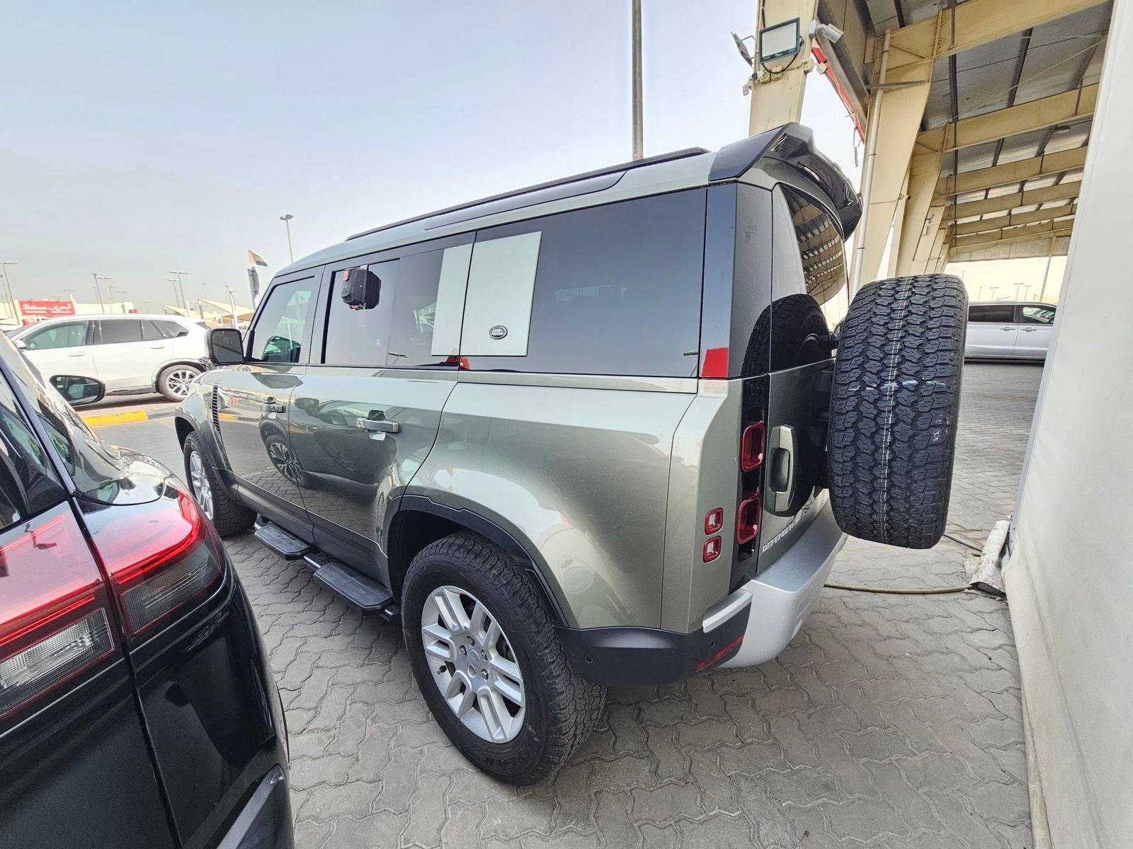 2023 LAND ROVER DEFENDER 110 S — 21792 Miles — Lot 84704155 — Souq - Marhaba Auctions Used Cars - Image 6