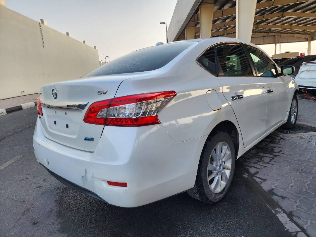 2014 NISSAN SENTRA — 167812 KM — Lot 620337 — Ind. 12 - Marhaba Auctions Used Cars - Image 5