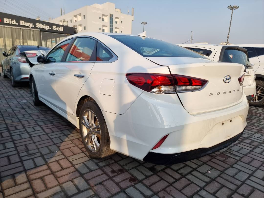 HYUNDAI SONATA 2018 - Marhaba Auction Used Cars - Image 3