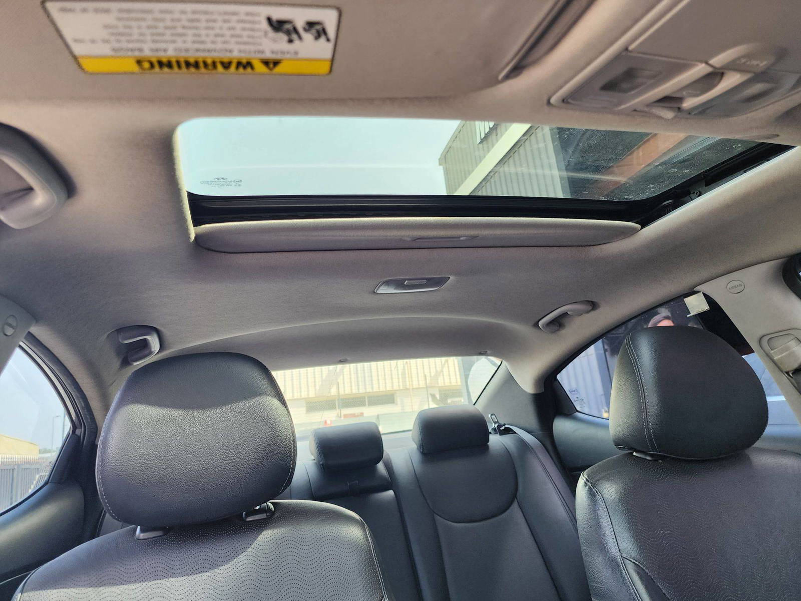 2012 HYUNDAI ELANTRA — 186024 Miles — Lot 58692614 — Souq - Marhaba Auctions Used Cars - Image 9