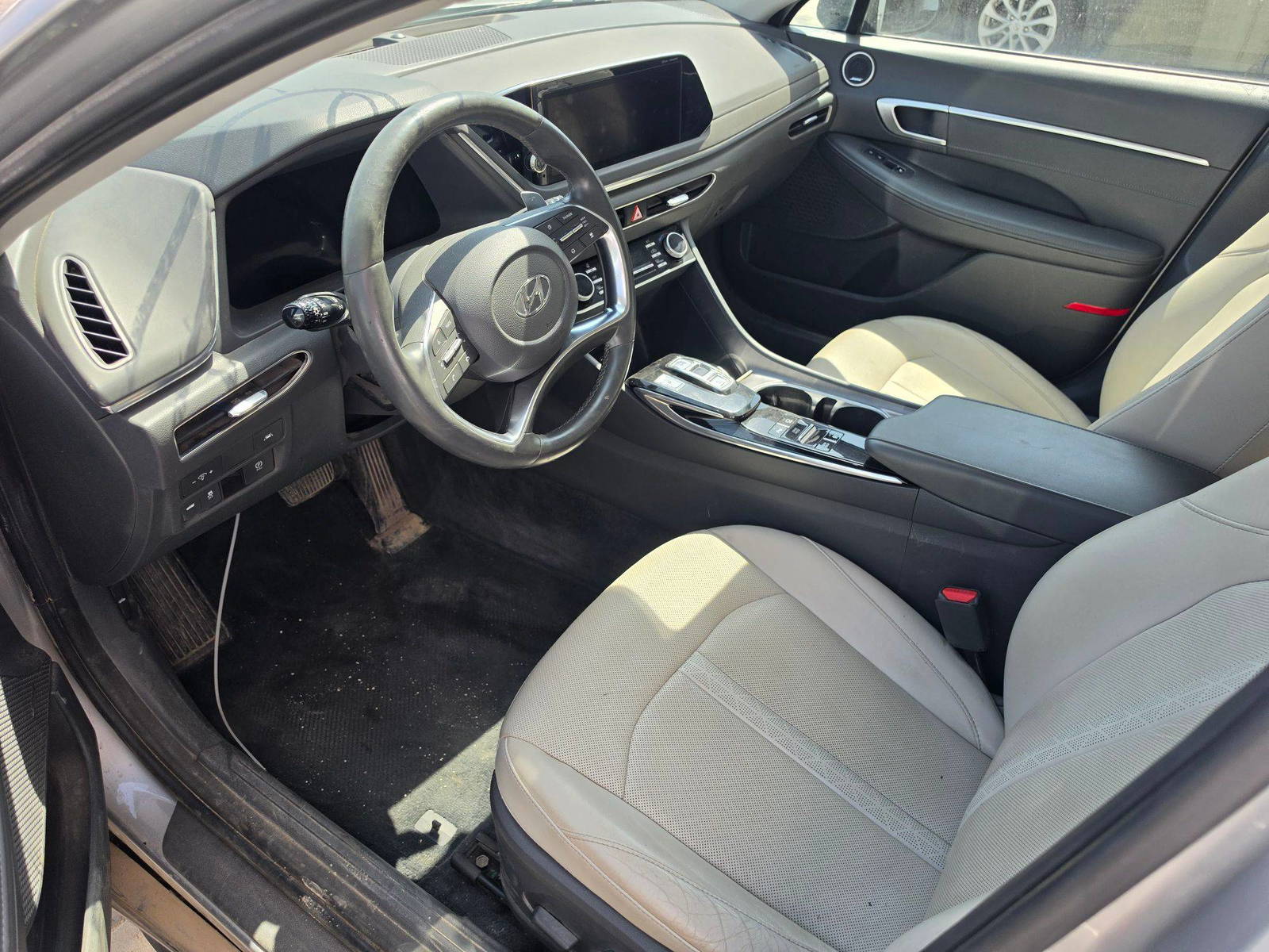 HYUNDAI SONATA 2020 - Marhaba Auction Used Cars - Image 8