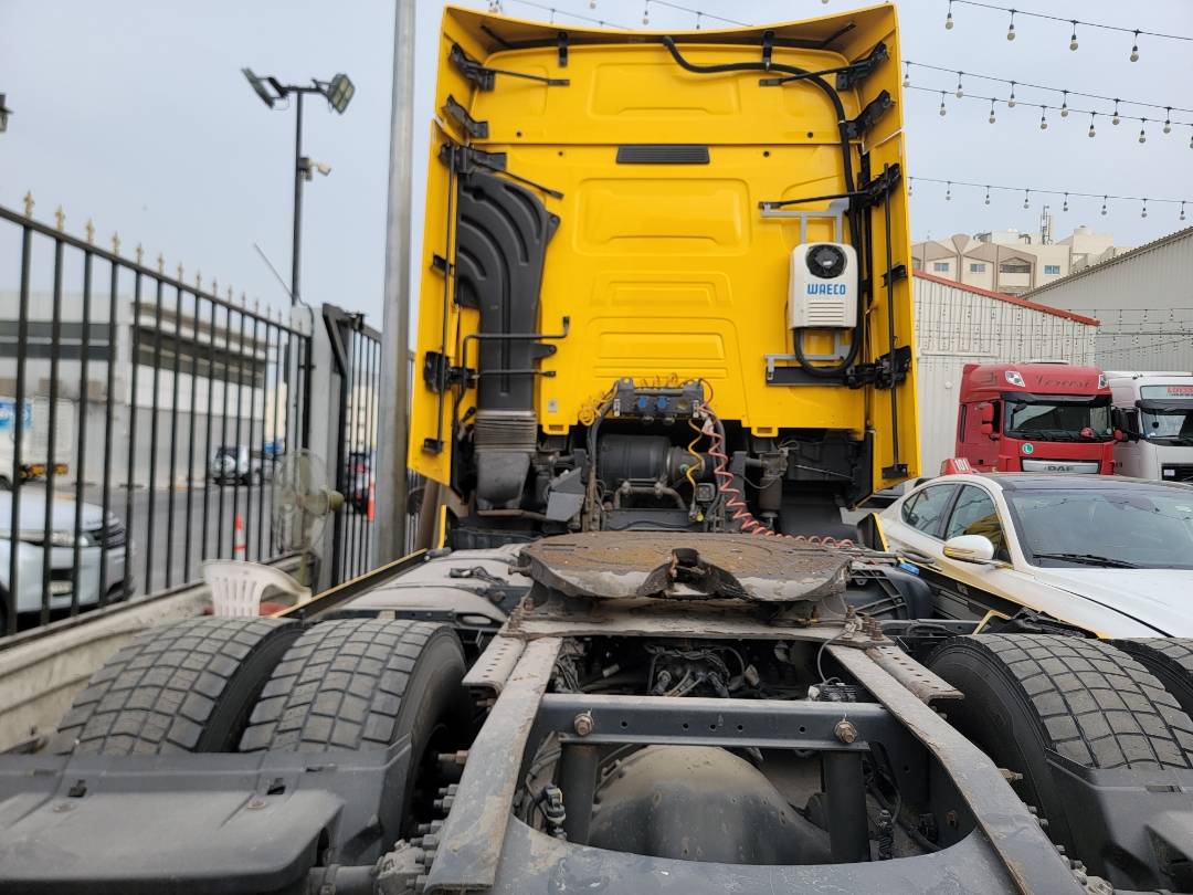 2015 RENAULT T 480 — 1168847 KM — Lot D001572 — Main - Marhaba Auctions Used Cars - Image 5