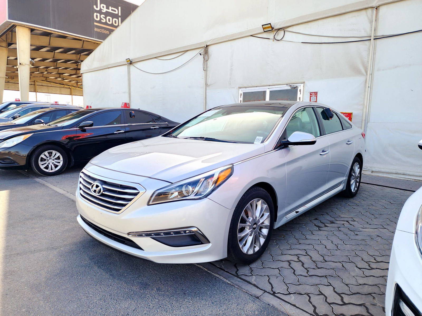 2015 HYUNDAI SONATA — 176842 Miles — Lot FH090 — Souq - Marhaba Auctions Used Cars - Image 5