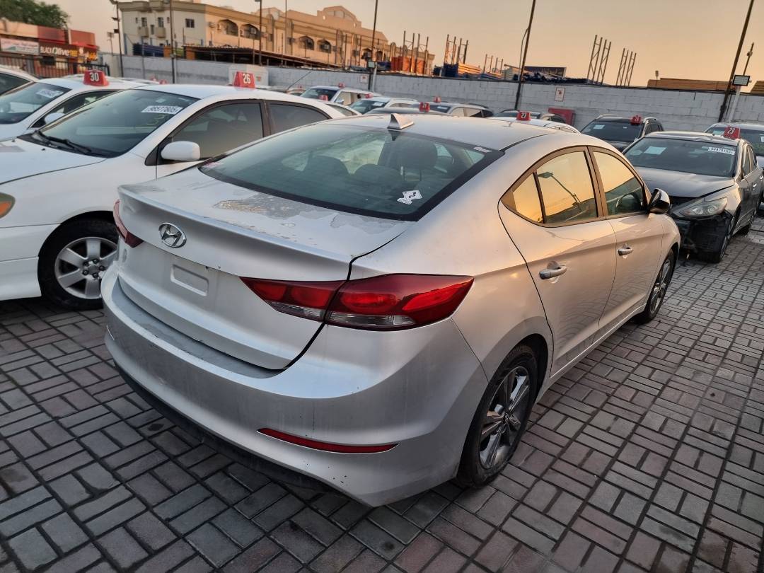 HYUNDAI ELANTRA 2017 - Marhaba Auction Used Cars - Image 5