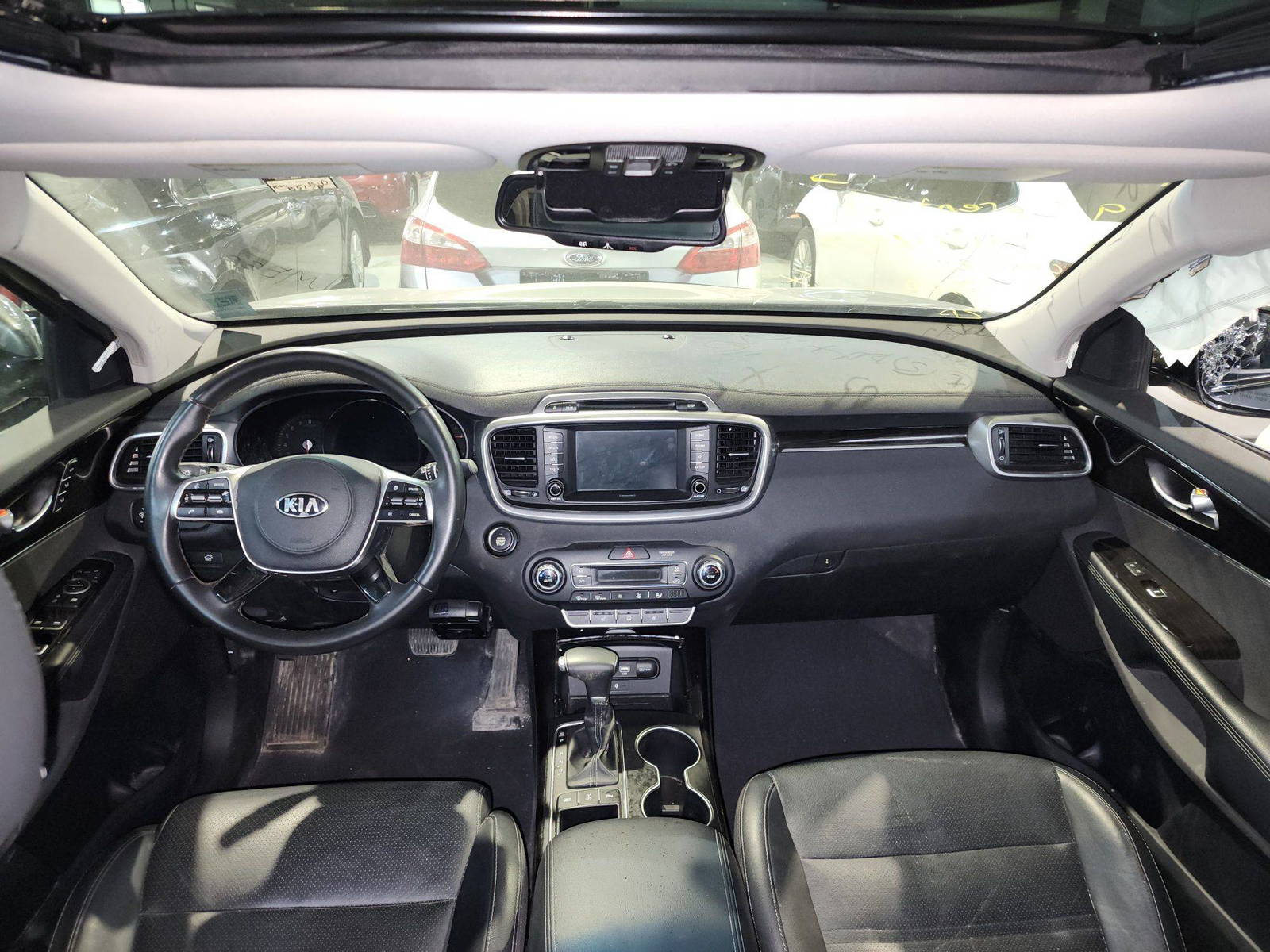 KIA SORENTO 2019 - Marhaba Auction Used Cars - Image 8