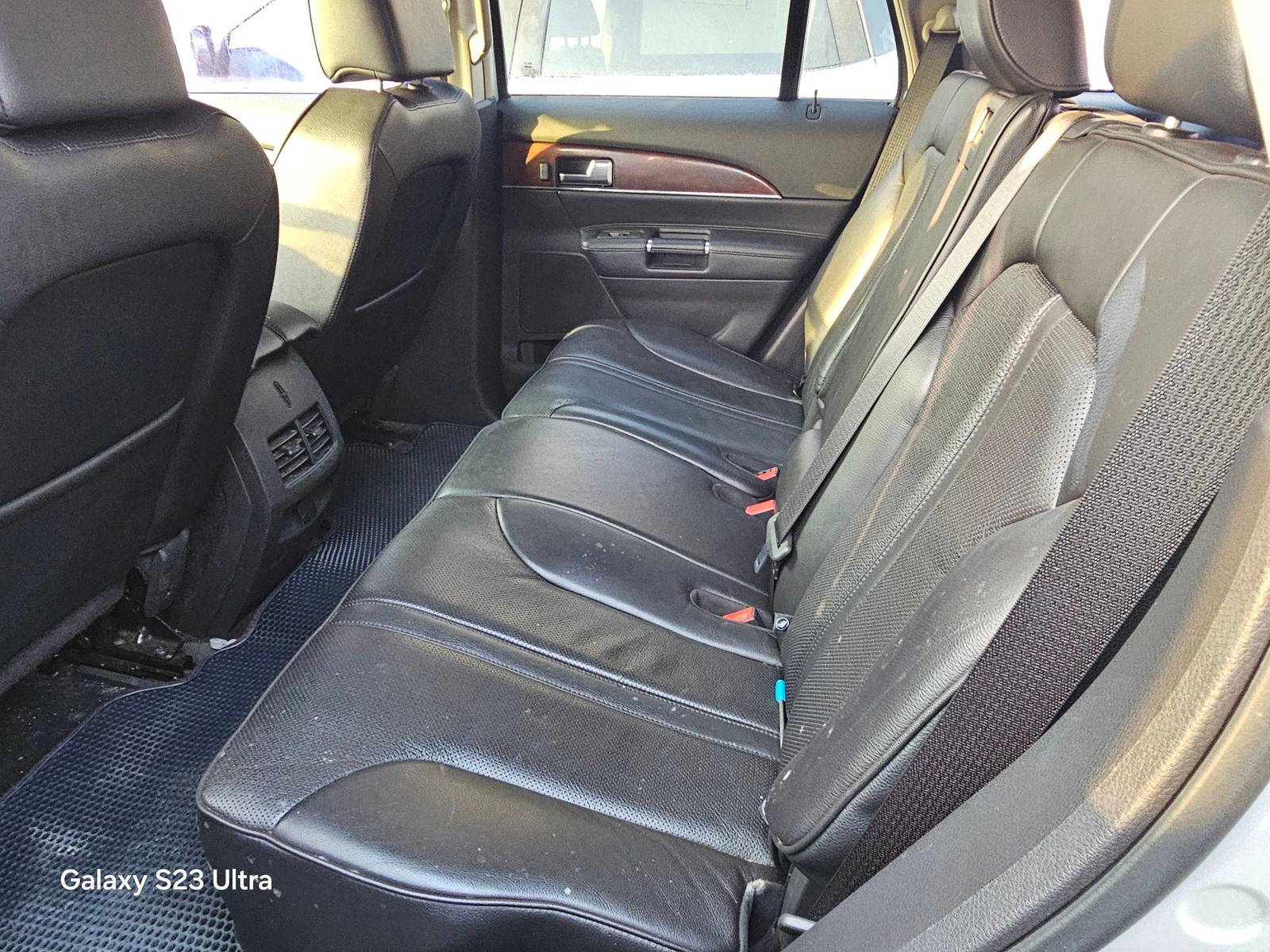 LINCOLN MKX 2011 - Marhaba Auction Used Cars - Image 9