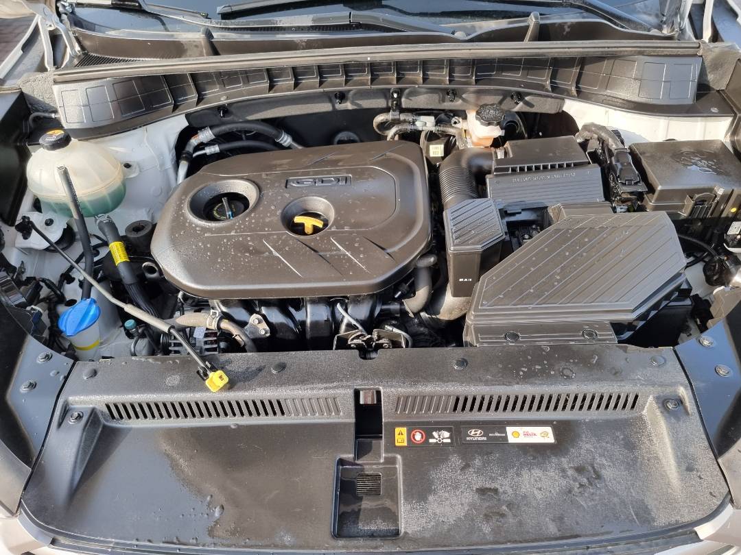 2018 HYUNDAI TUCSON — 144780 Miles — Lot 125487 — Souq - Marhaba Auctions Used Cars - Image 10