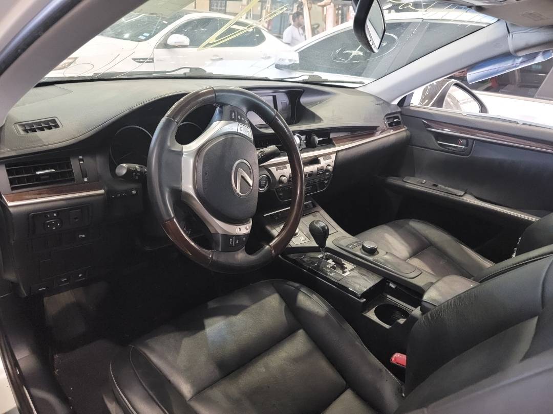 2013 LEXUS ES 350 — 106708 Miles — Lot 2020623 — Main - Marhaba Auctions Used Cars - Image 18