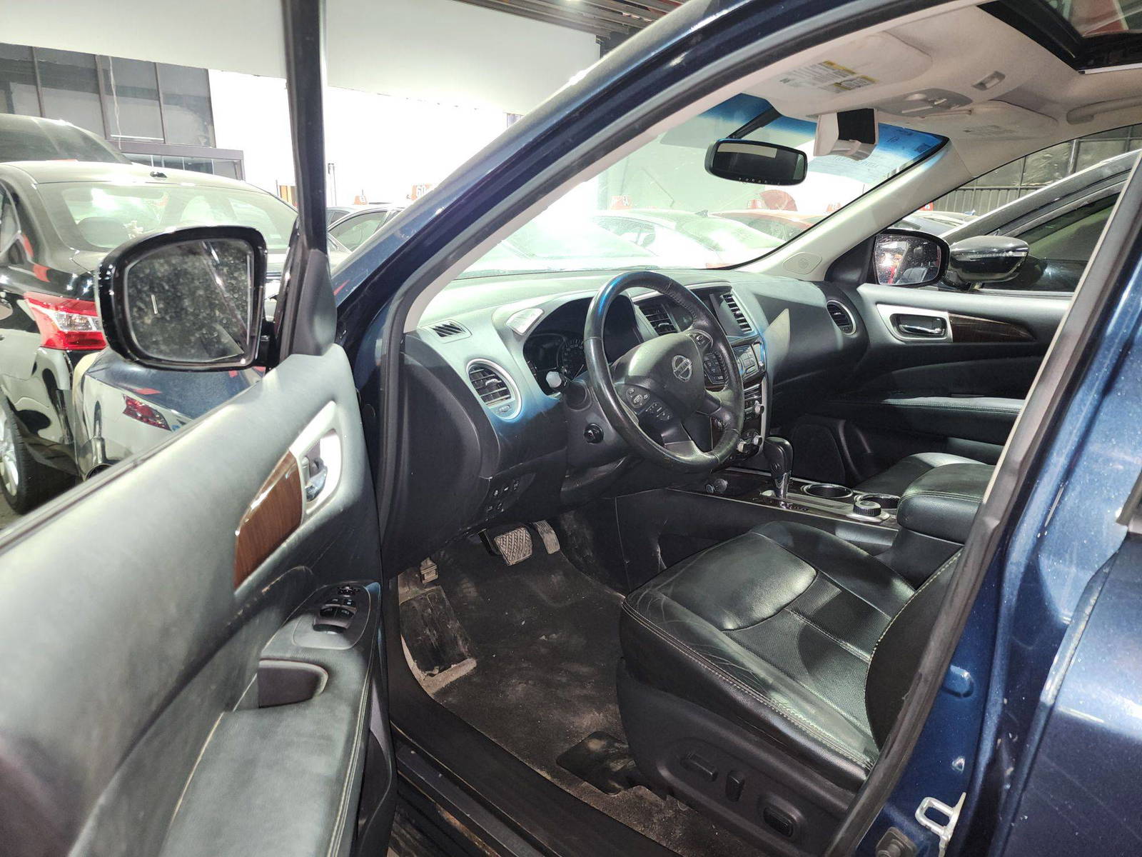 NISSAN PATHFINDER 2013 - Marhaba Auction Used Cars - Image 9