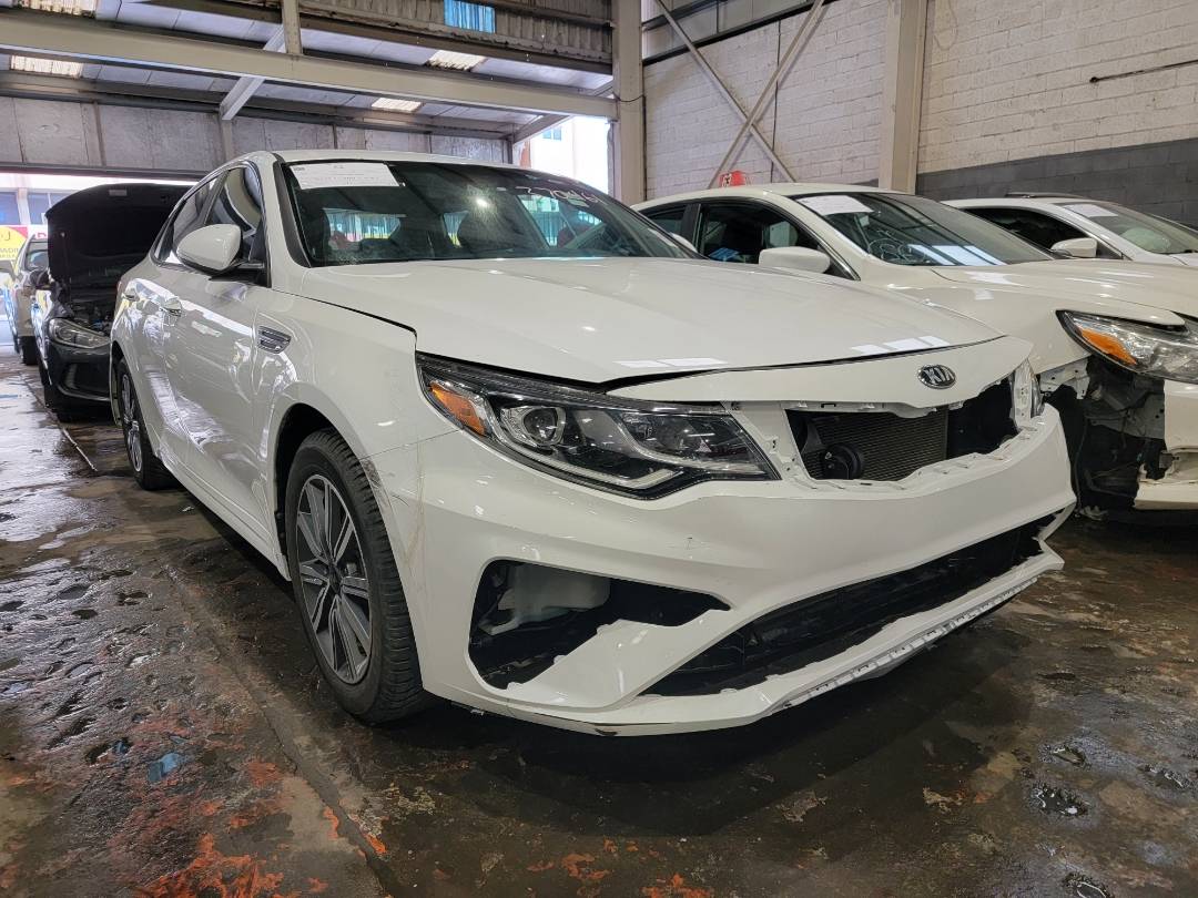 2019 KIA OPTIMA — 75006 Miles — Lot 69241224 — Main - Marhaba Auctions Used Cars - Image 4
